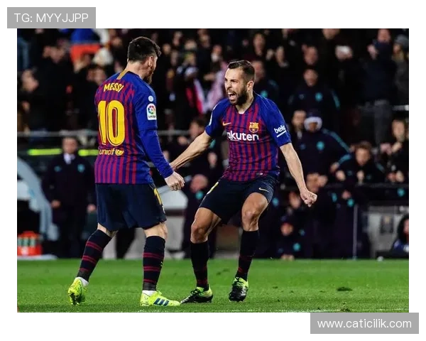 梅西在巴萨一线队首秀后表现稳健，开启传奇之路引发关注