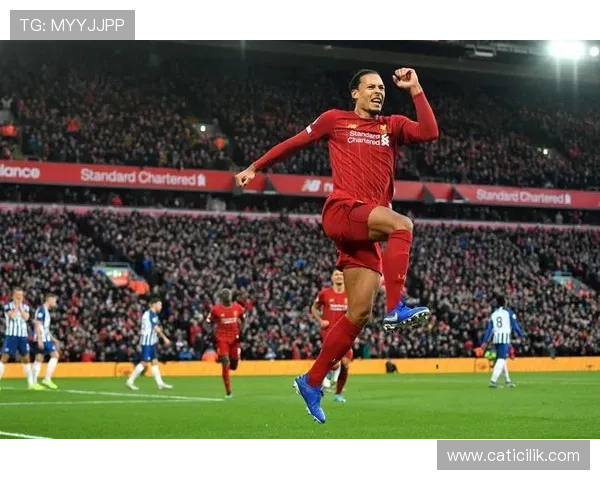 范戴克庆祝动作背后的故事：灵感来源与赛场传奇演绎分析