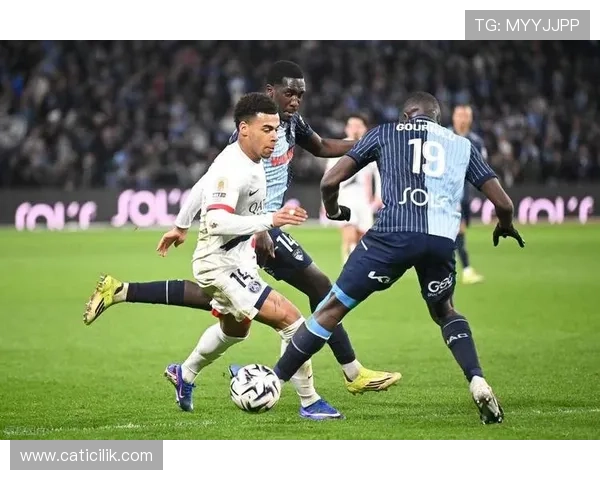 巴黎圣日耳曼阵容深度问题，在多线作战下已开始对赛程密集阶段的稳定性造成影响