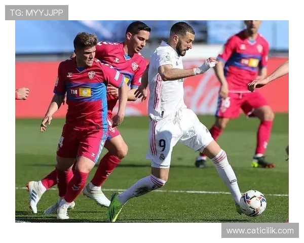 瓦伦西亚传统豪门地位下滑，竞争力减弱影响西甲格局