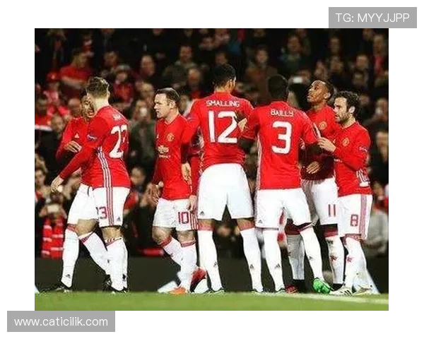 曼联疯狂引援背后战术混乱,豪华阵容却难寻核心体系! 曼联疯狂引援背后战术混乱,豪华阵容却难寻核心体系!