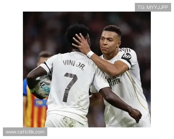 皇马中锋短缺问题加剧，对赛季关键阶段产生影响